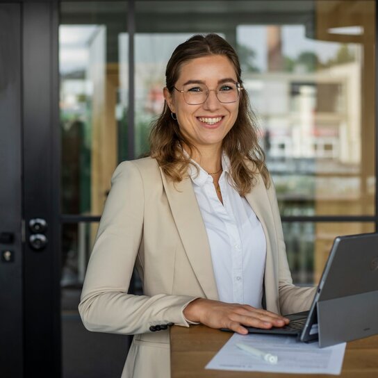jobs_finanzen_1 | © © www.Lindner-Group.com