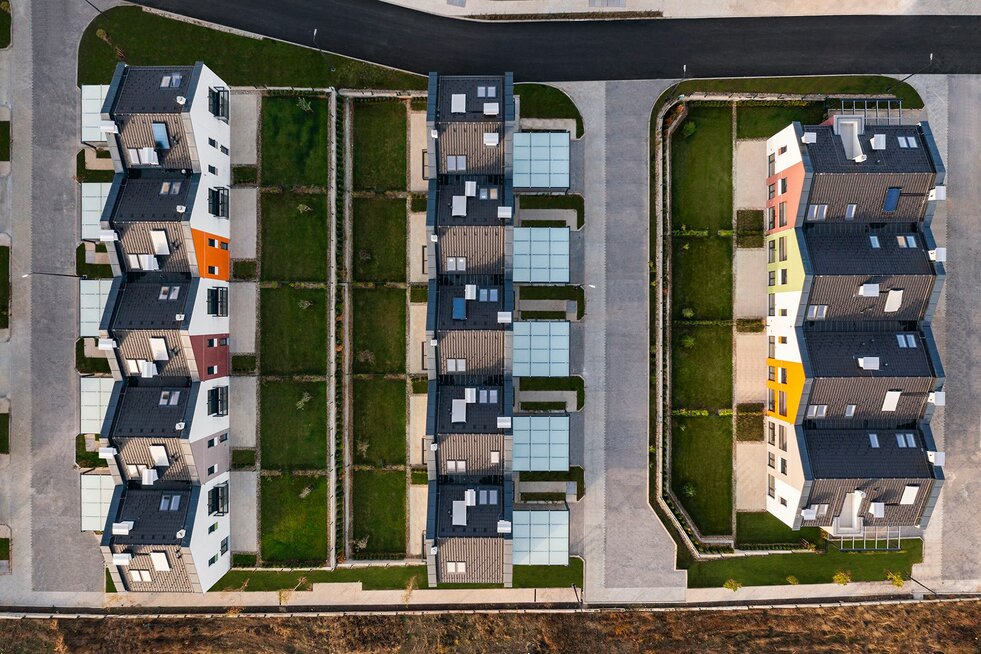 img-bgr-residential park lozen-02