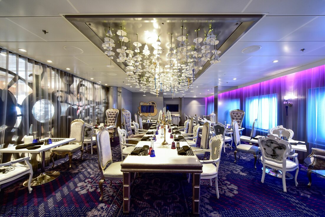 img_de_quantum_of_the_seas_101