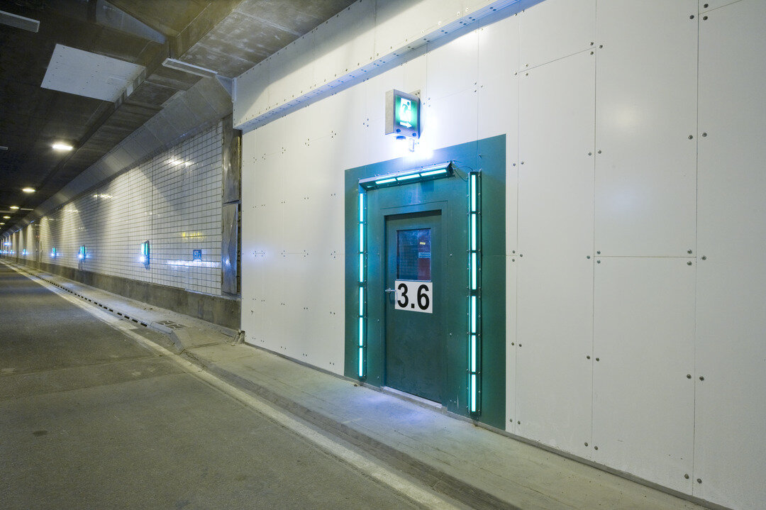 img_de_elbtunnel_12