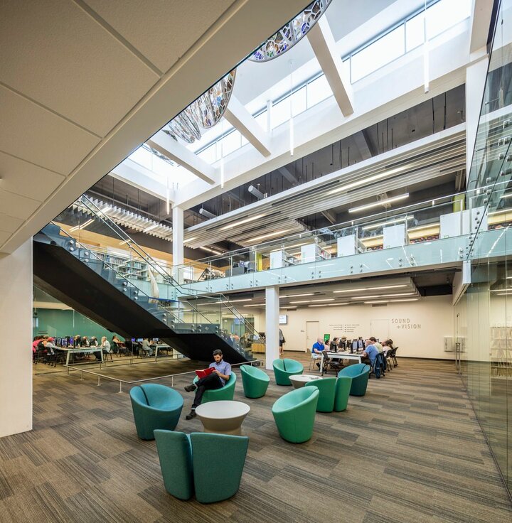 img_usa_lawrence_library_4