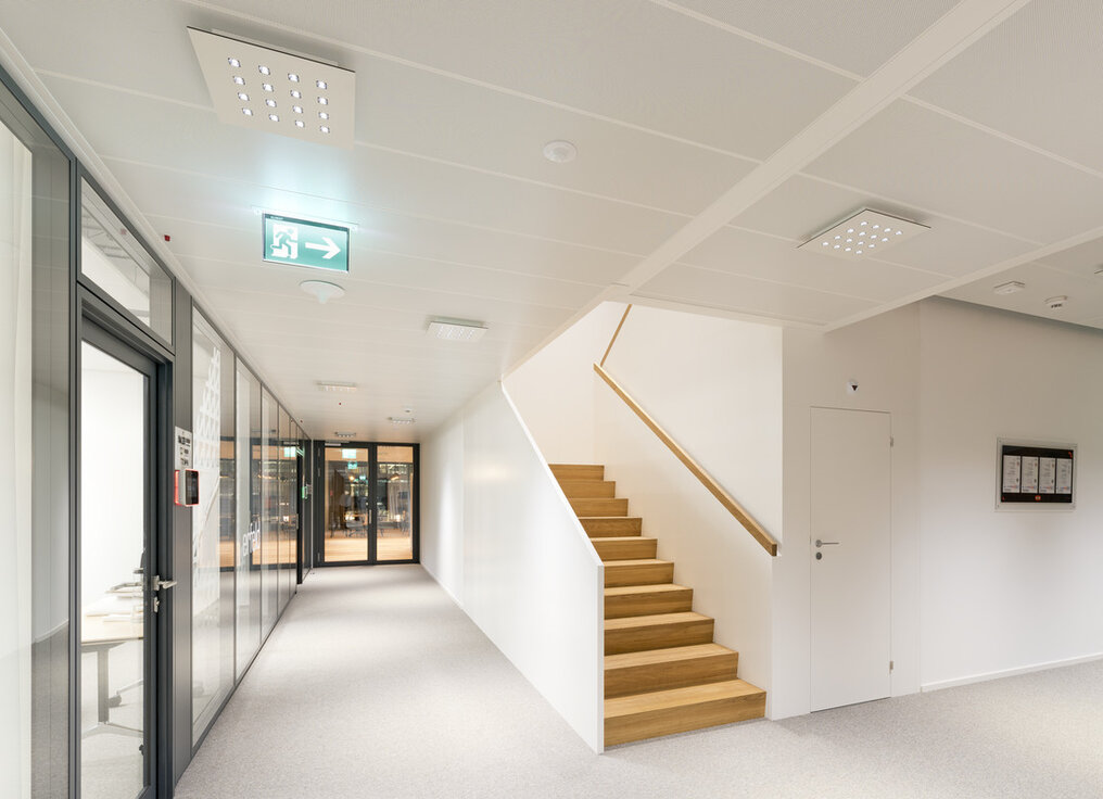 img_ch_twist_again_9