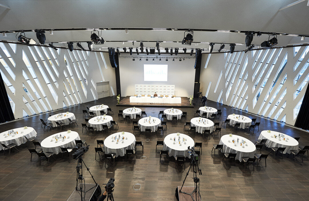 img_at_erste_campus_123