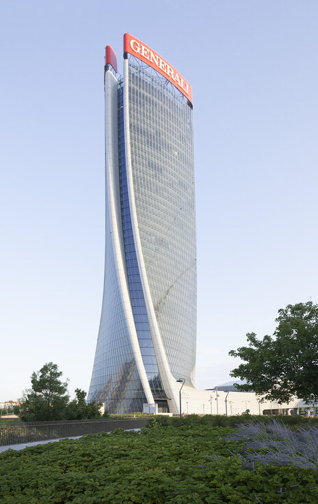 img_it_gen_tower_2