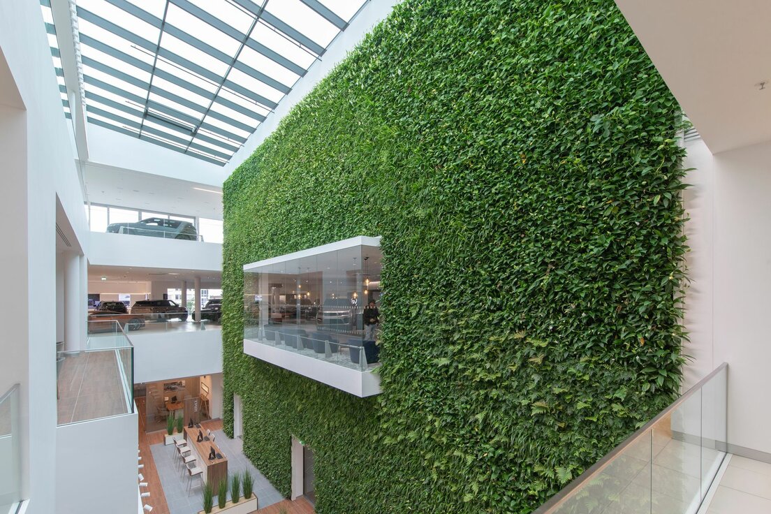 img_de_jlr_statement_14