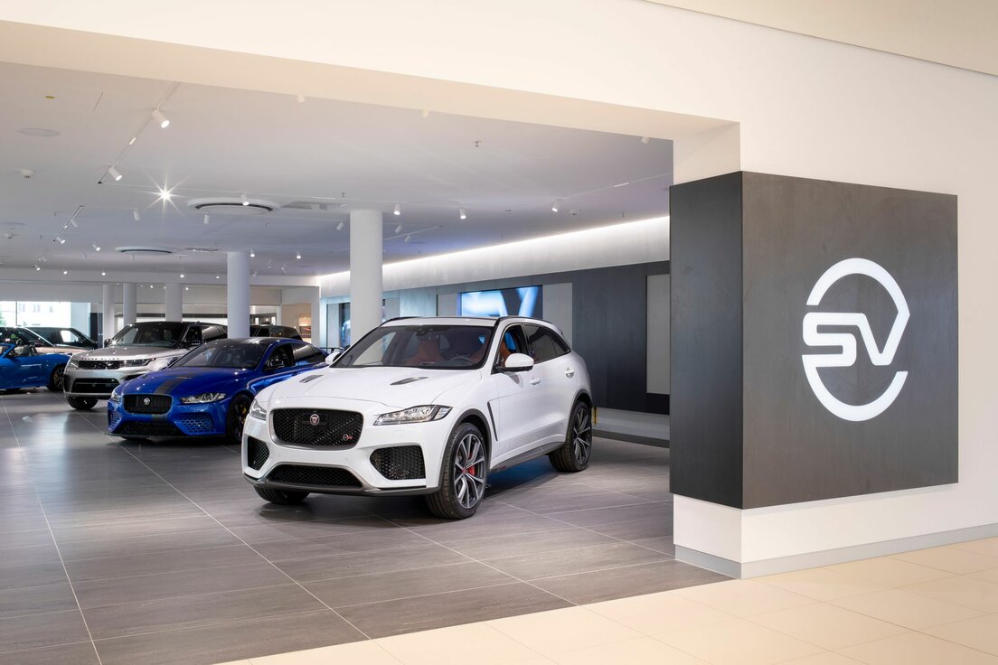 img_de_jlr_statement_26