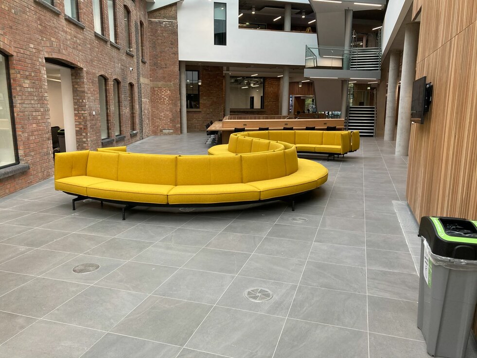 img-uk-sebastian-street-london-4