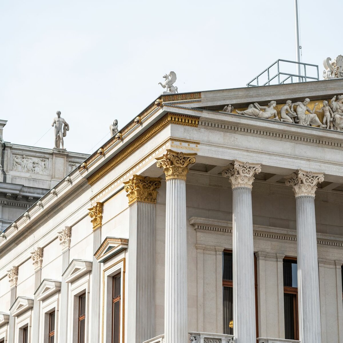 vienna_parlament_details-79