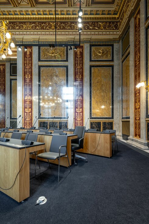 vienna_parlament-13