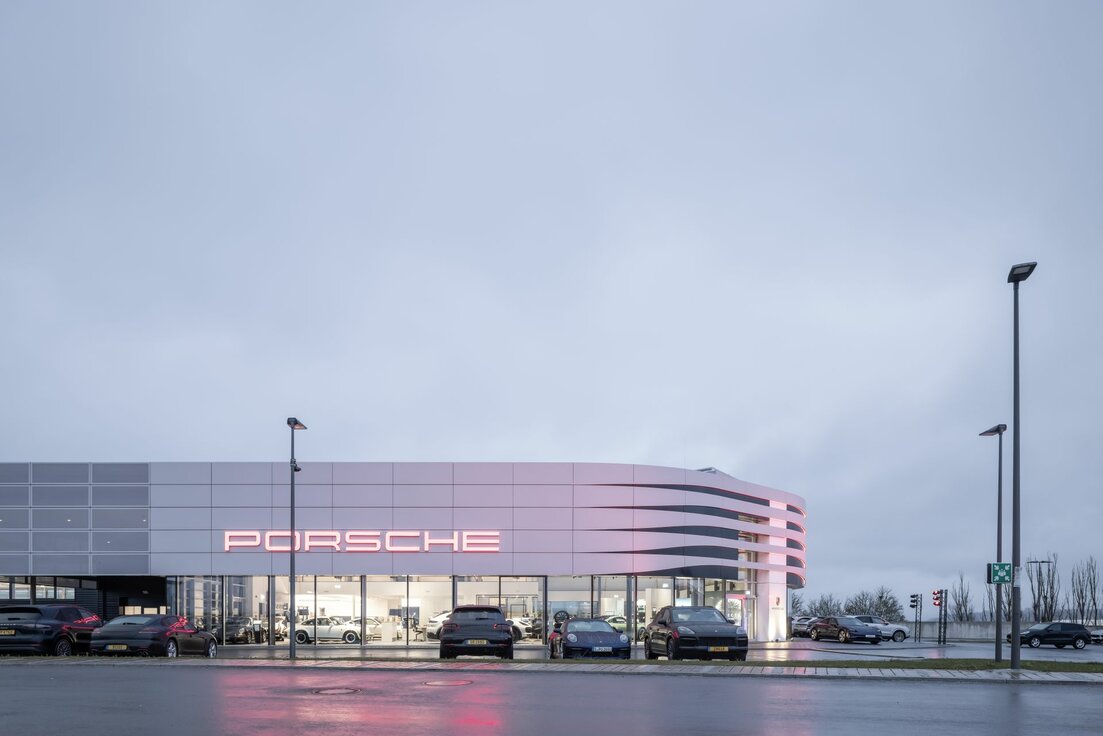 img_ch_porsche_roost_1