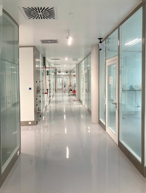 img-de-boehringer-biberach-reinraum © www.Lindner-Group.com (8)