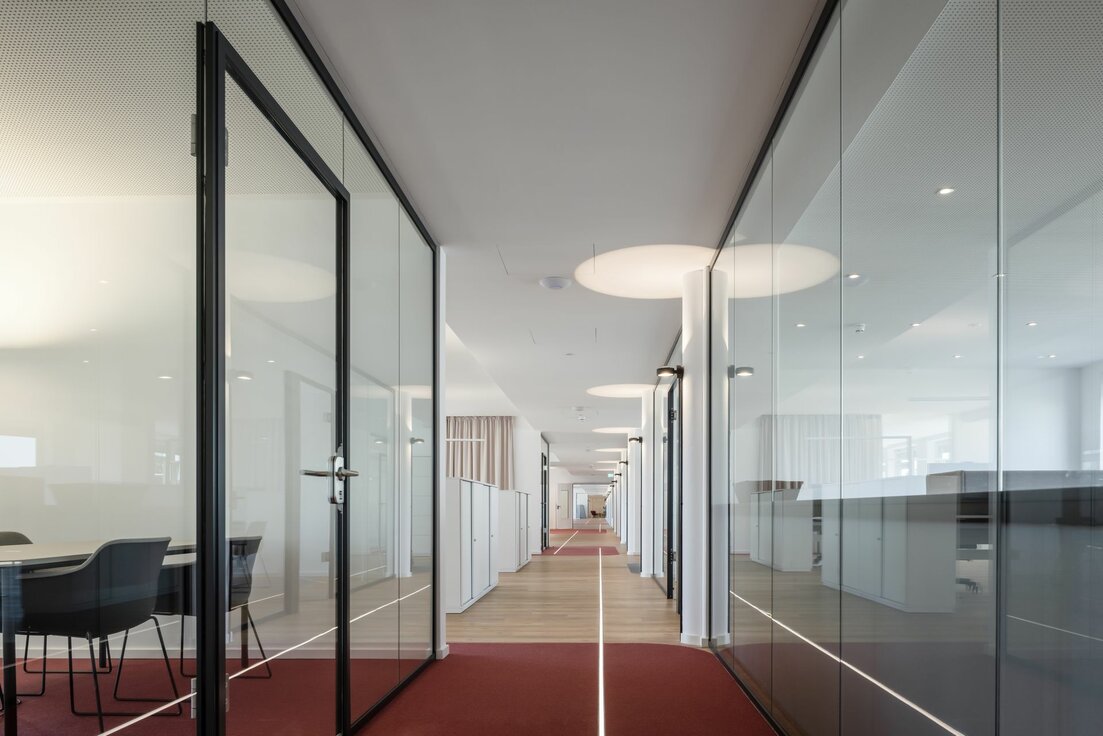 img_de_Tattersall-Lorenz Berlin_02