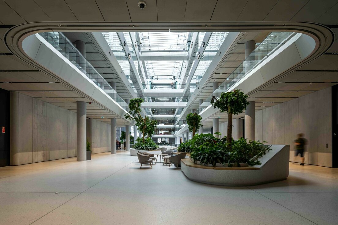 img-hun-mol campus budapest-24