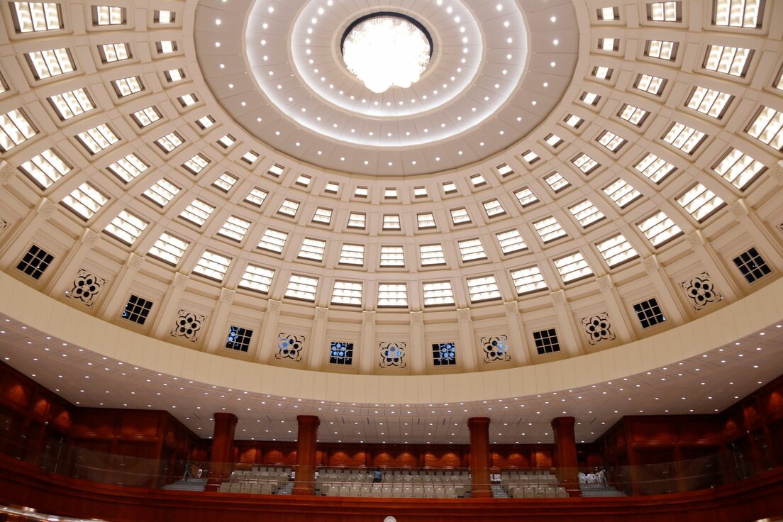 img-lao-parlament-laos-1