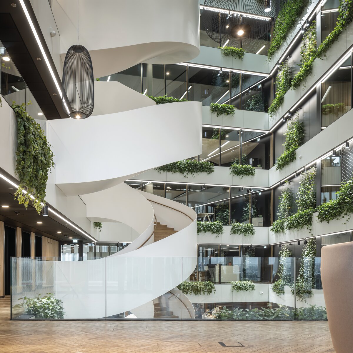 img_LUX_Helix-Post-de-Gare_07