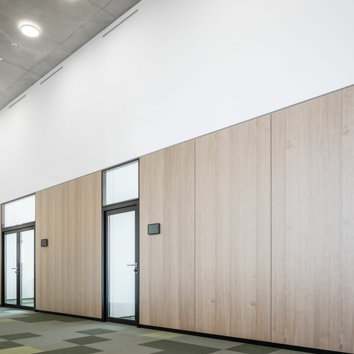 img-lux-pole-d-echange-serra-7