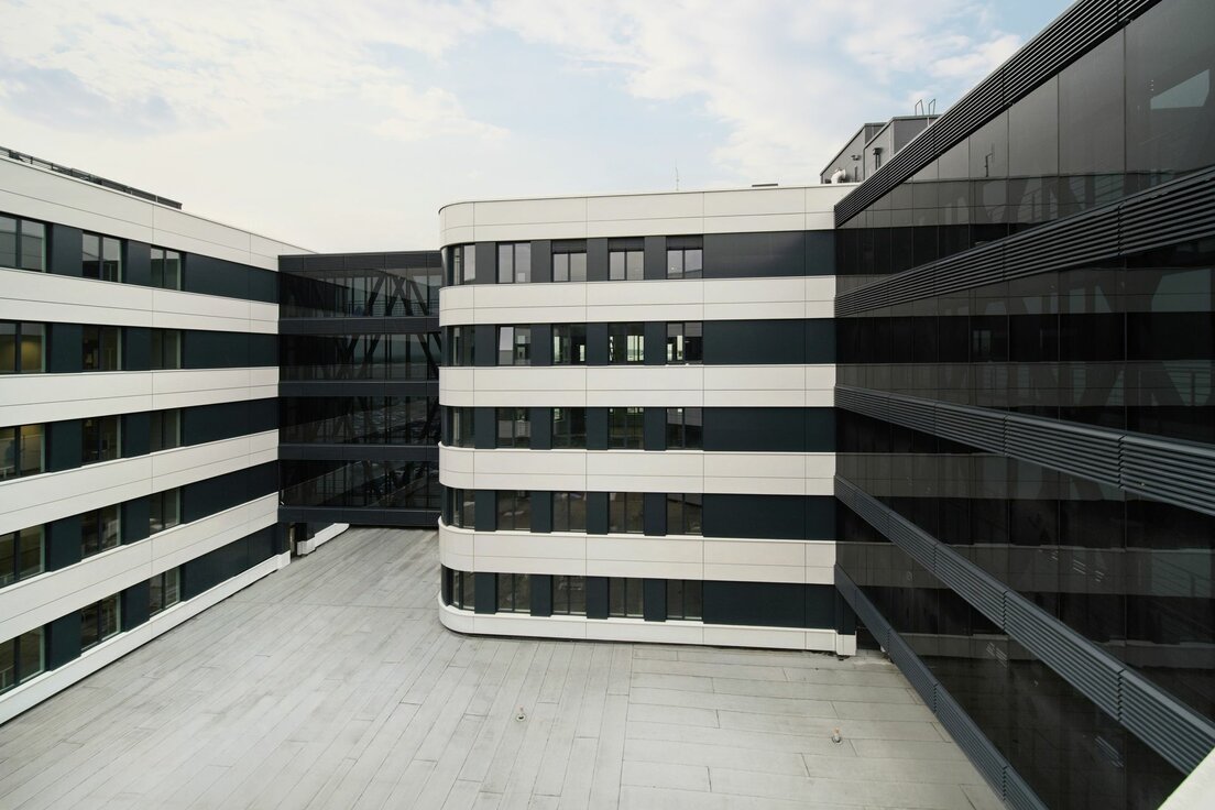 img-cz-skoda-laurin-klement-kampus-9