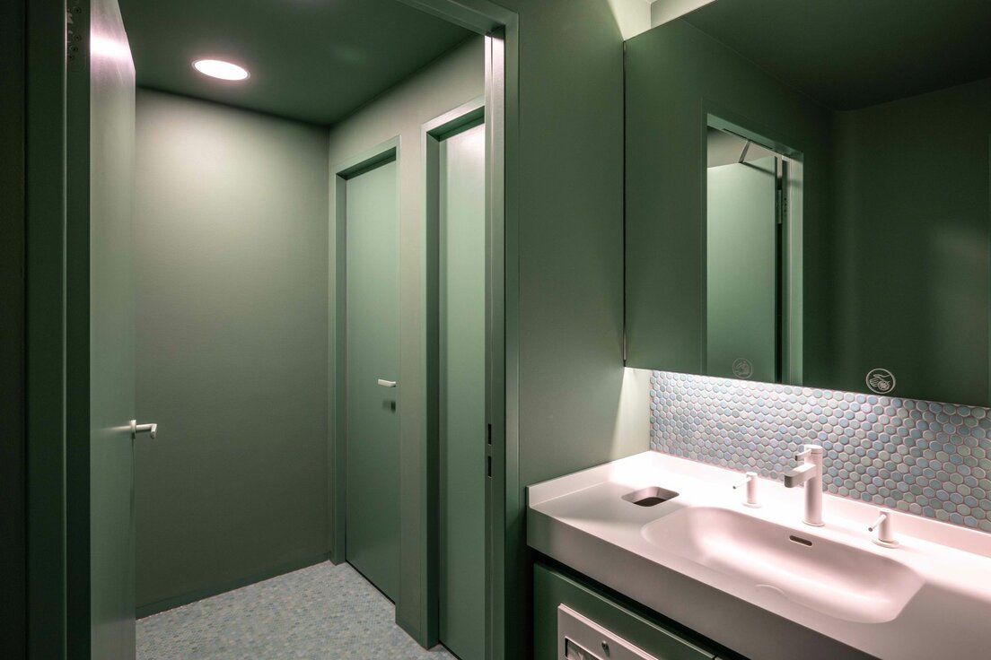 img-de-applike-an-der-alster-1-hamburg-55