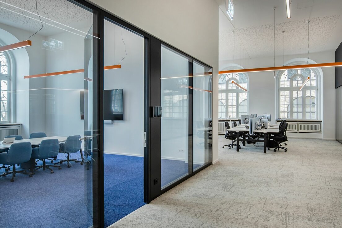 img-de-hapag-lloyd-ballindamm-hamburg-02