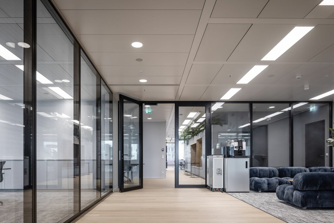 img-de-opernturm-frankfurt-11