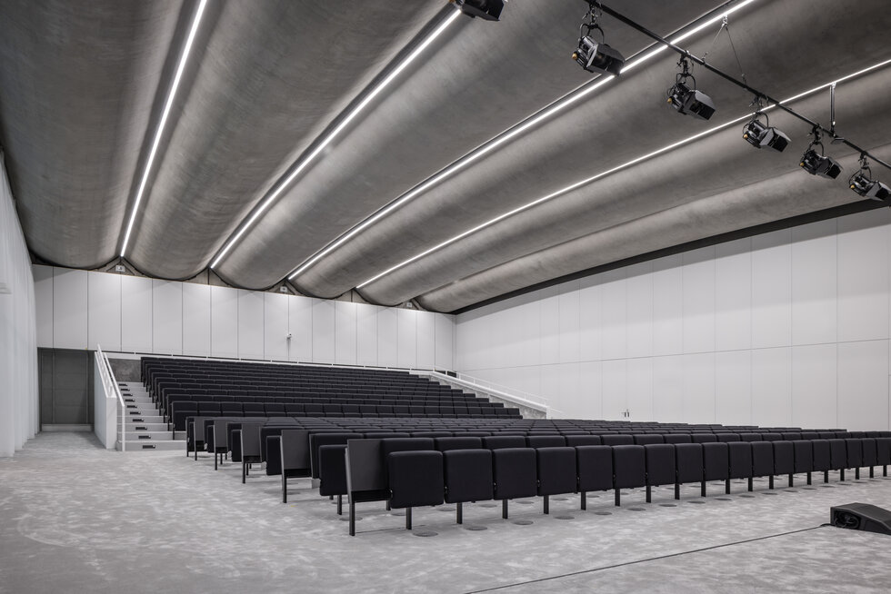 © © www.Lindner-Group.com