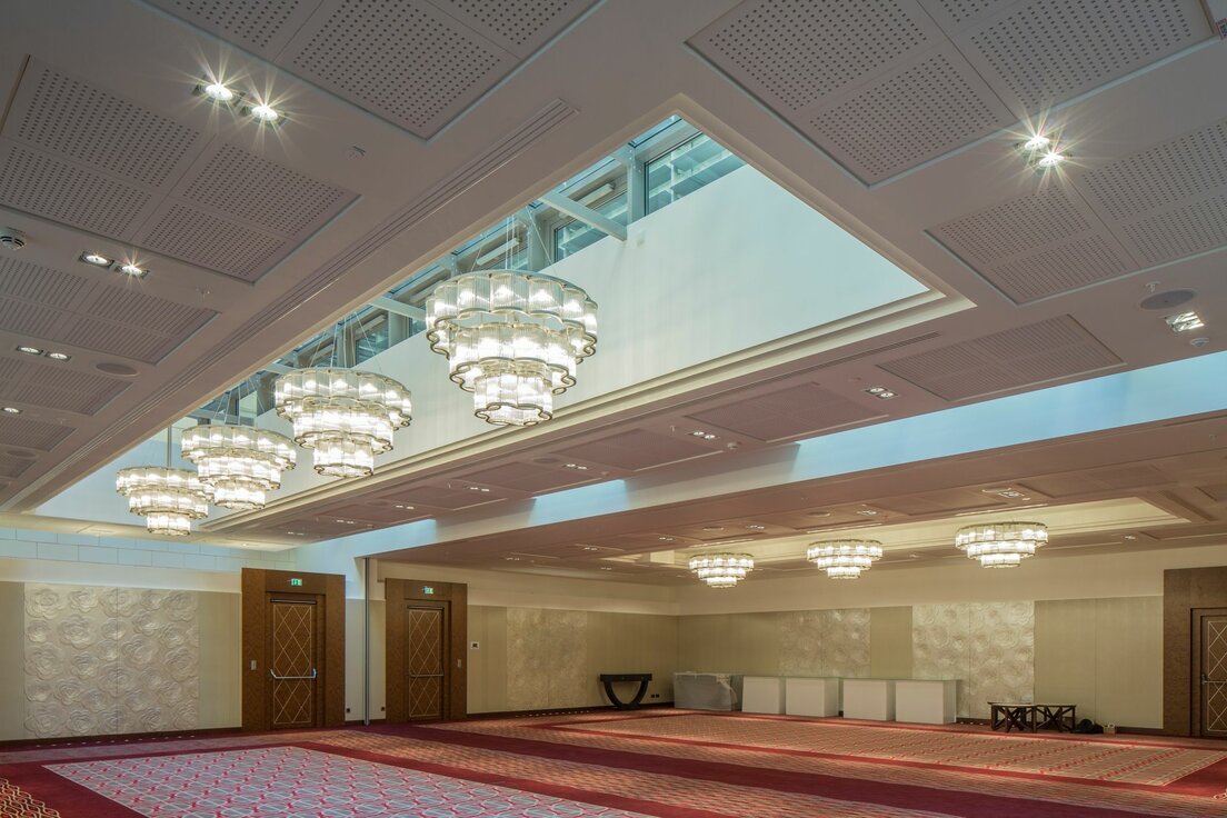 img_at_palais_hansen_4